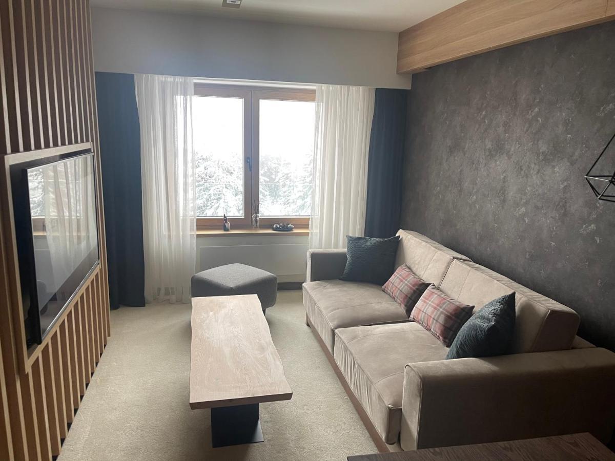 Apartment Woodside Duplex In Out With Garage Kopaonik